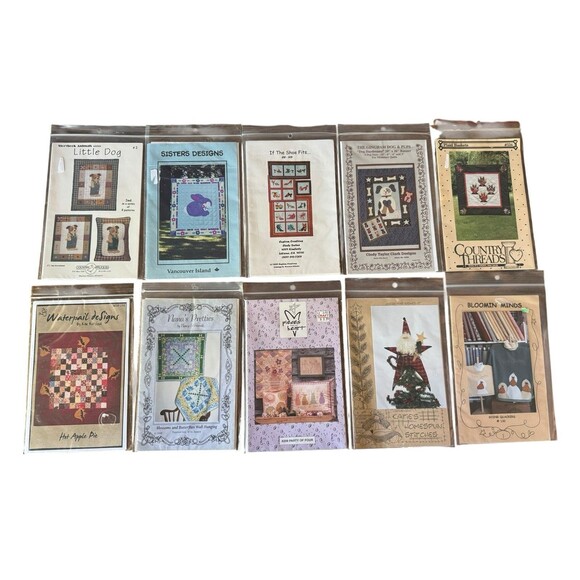 Vintage Quilt Pattern Applique Lot Country Rabbit Shoes Dog Rabbit Santa Ducks - Picture 1 of 7